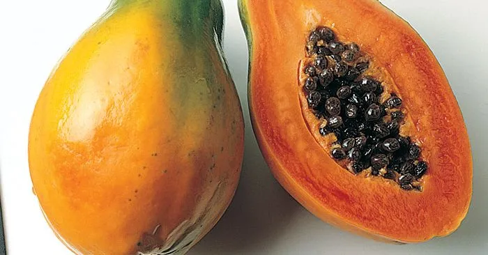 Papaya is a Keto Diet: Pros and Cons