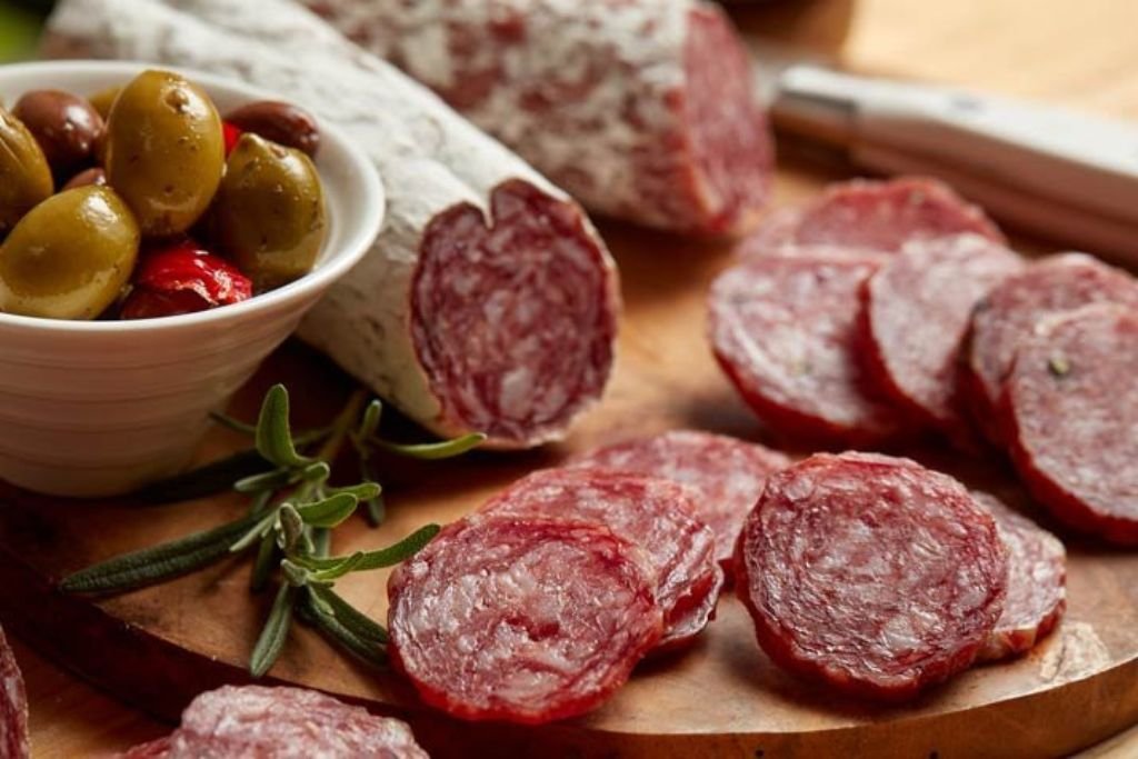 Incorporating Genoa Salami Into a Keto Diet